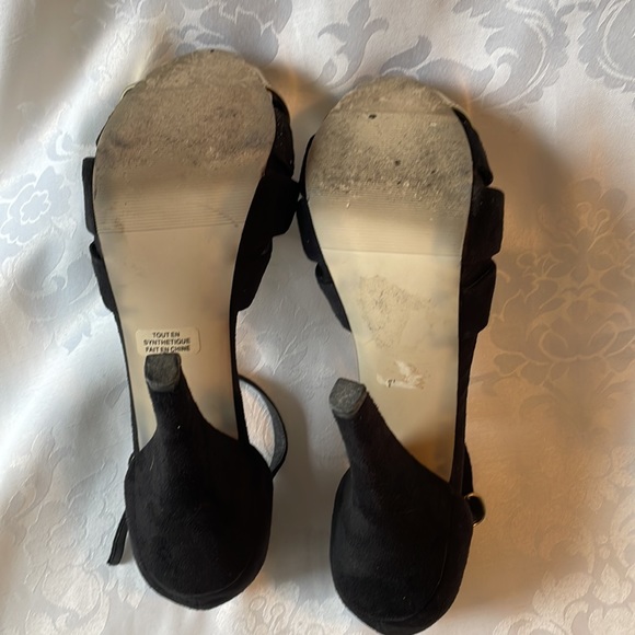 Madden girl black and gold platform open toe shelves with buckle strap Sz 8 - Picture 6 of 8